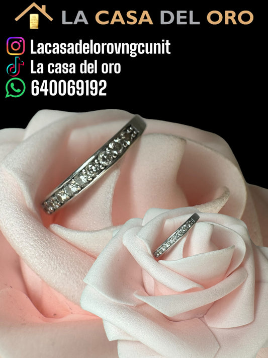 Anillo de oro blanco con diamantes 18 kt