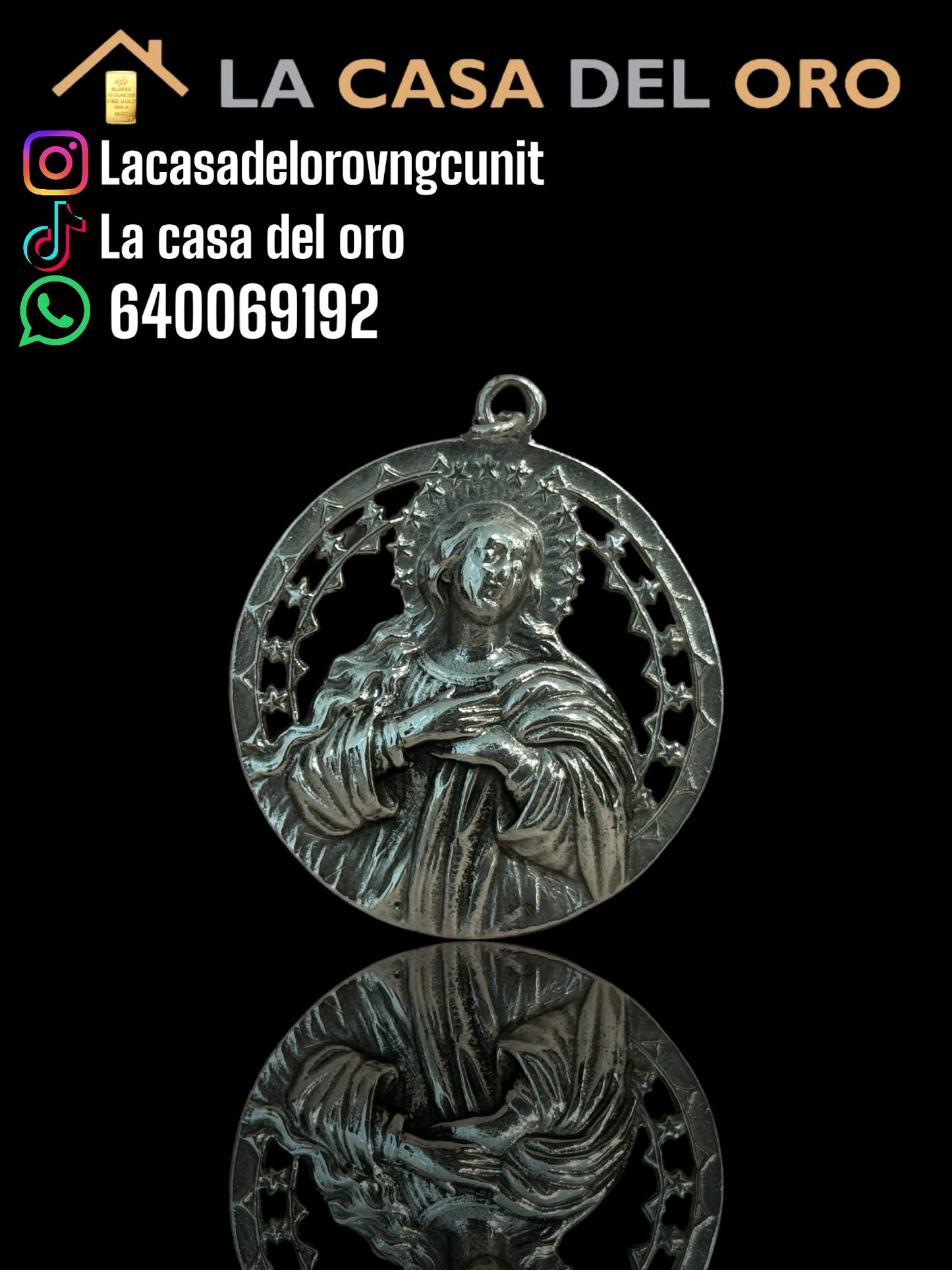 Medallón virgen con estrellas plata 925