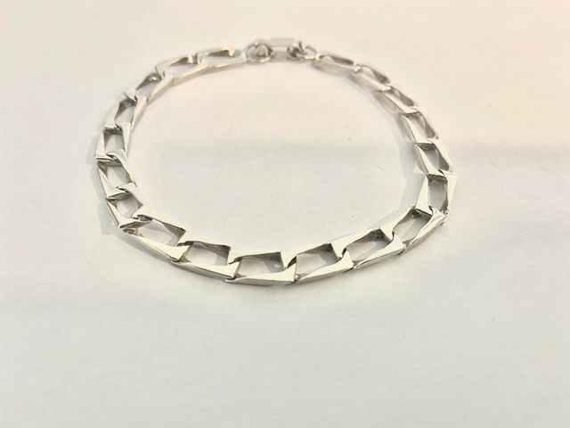 PULSERA CON ESLABON CUADRADO PLATA 925