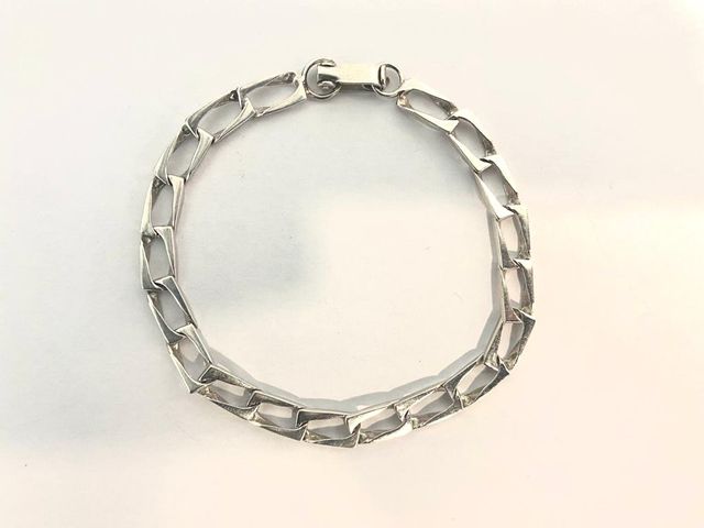 PULSERA CON ESLABON CUADRADO PLATA 925