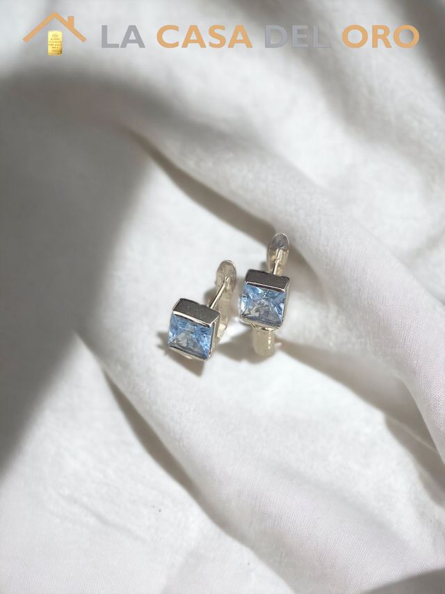 Pendientes con circonita azul, o.b 18kt