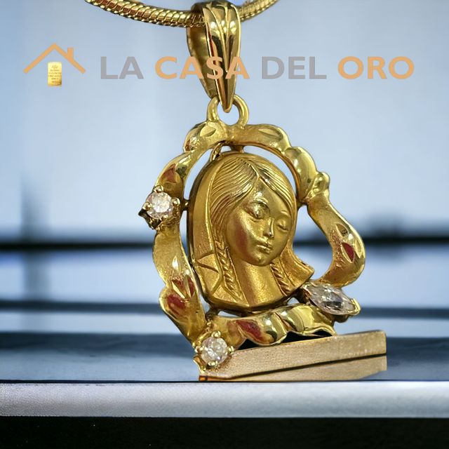 Colgante silueta mujer, oro 18kt